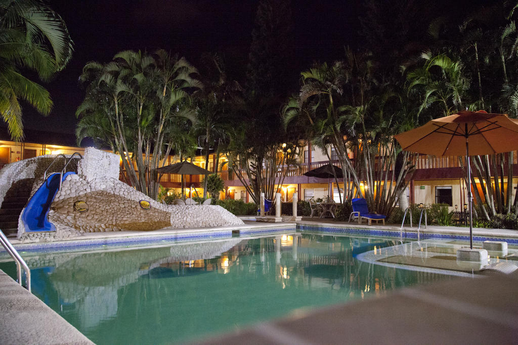 Andes Hotel 4*