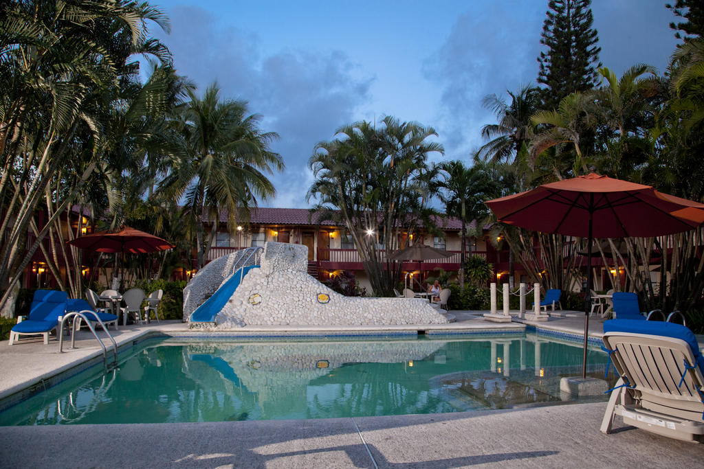 Andes Hotel 4*